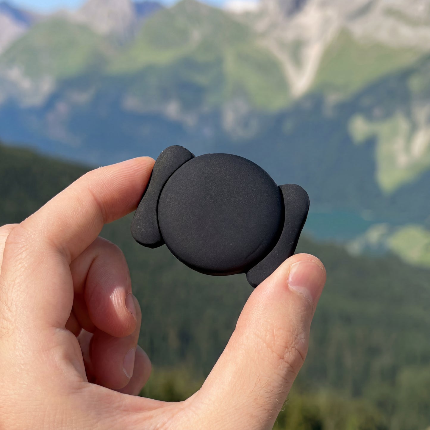 Magnetické pouzdro na GPS lokátor